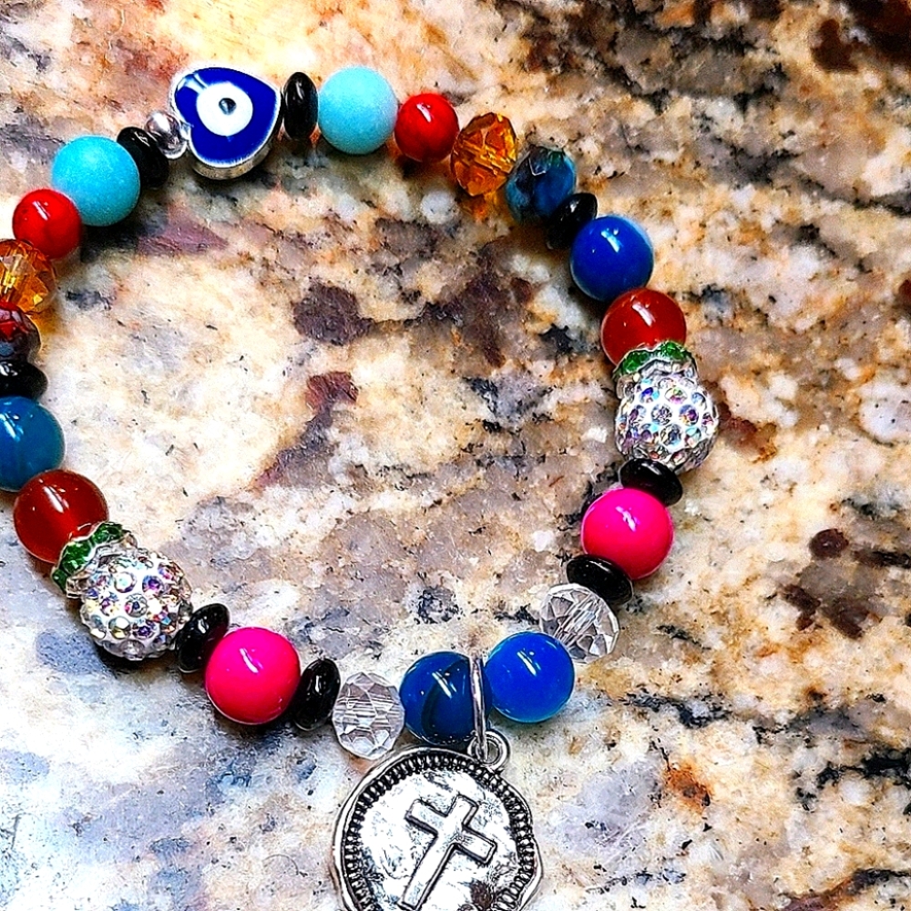 NWT Prayer Bracelet with the evil eye
